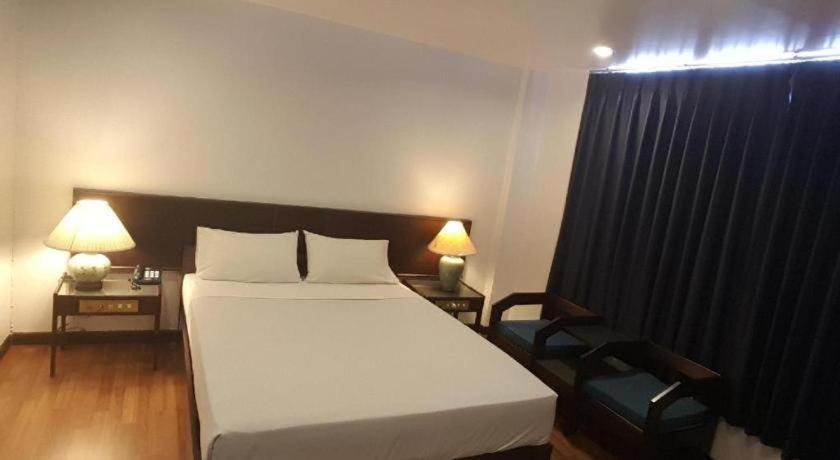 Dusit Hotel Sakon Nakhon Exterior foto